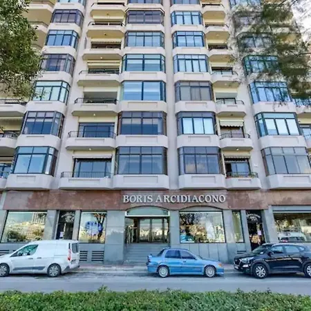 Апартаменты Wonderful In The Heart Of *