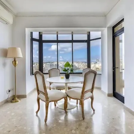 Lägenhet Wonderful In The Heart Of Sliema