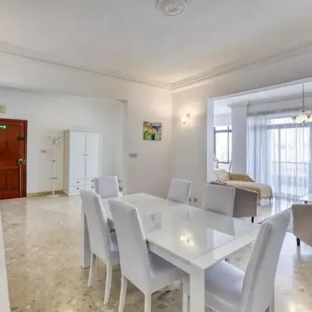 Wonderful In The Heart Of Sliema