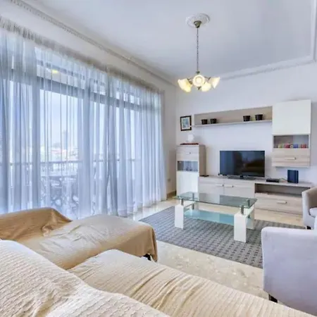 Wonderful In The Heart Of * Sliema