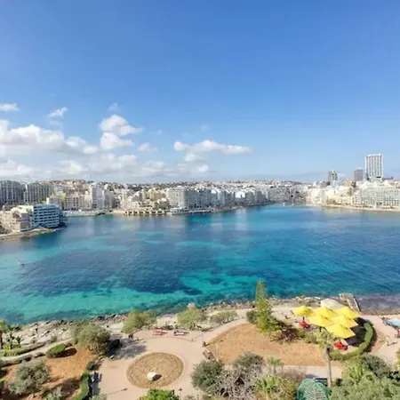 Wonderful In The Heart Of Apartament