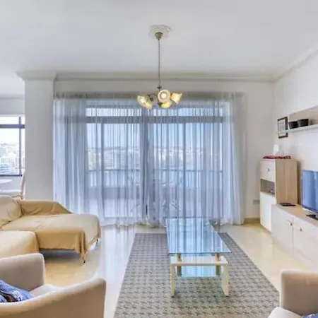 Wonderful In The Heart Of Sliema